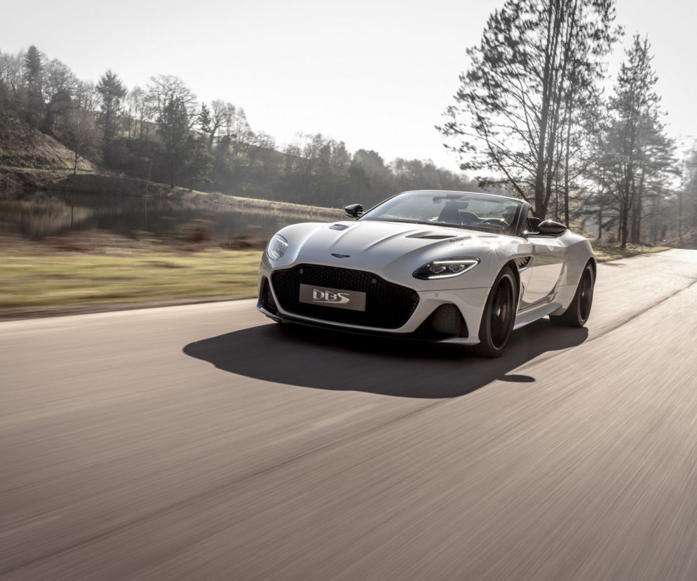 Aston Martin DBS Superleggera Volante