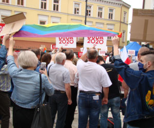 LGBT to nie ideologia - protest podczas wizyty Beaty Szydło
