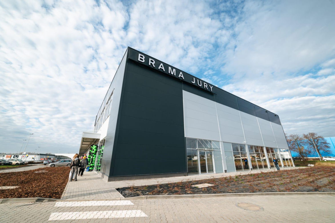 Brama Jury już otwarta
