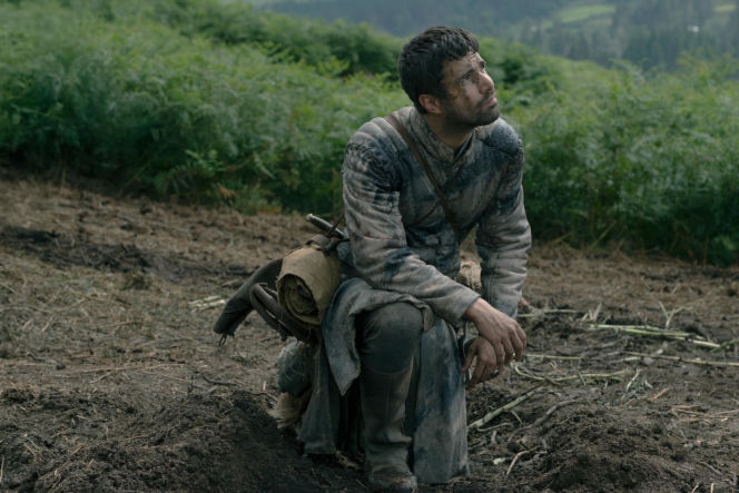Harry Collett jako książę Jacaerys Velaryon na Vermaxie podczas bitwy w Gardzieli