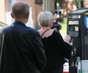 Nie ma parkometrów a sypią się mandaty