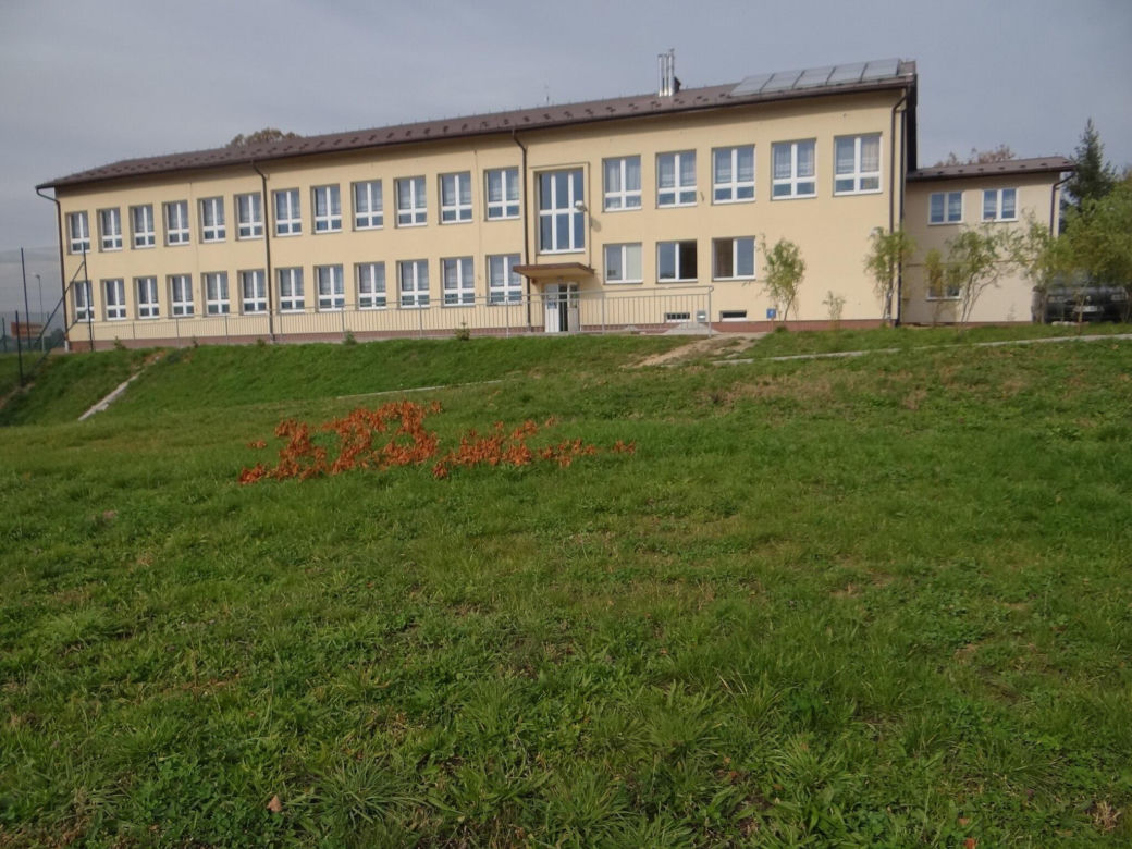 To jedna z najciekawszych małopolskich wsi. Jej historię zmienił pewien pleban
