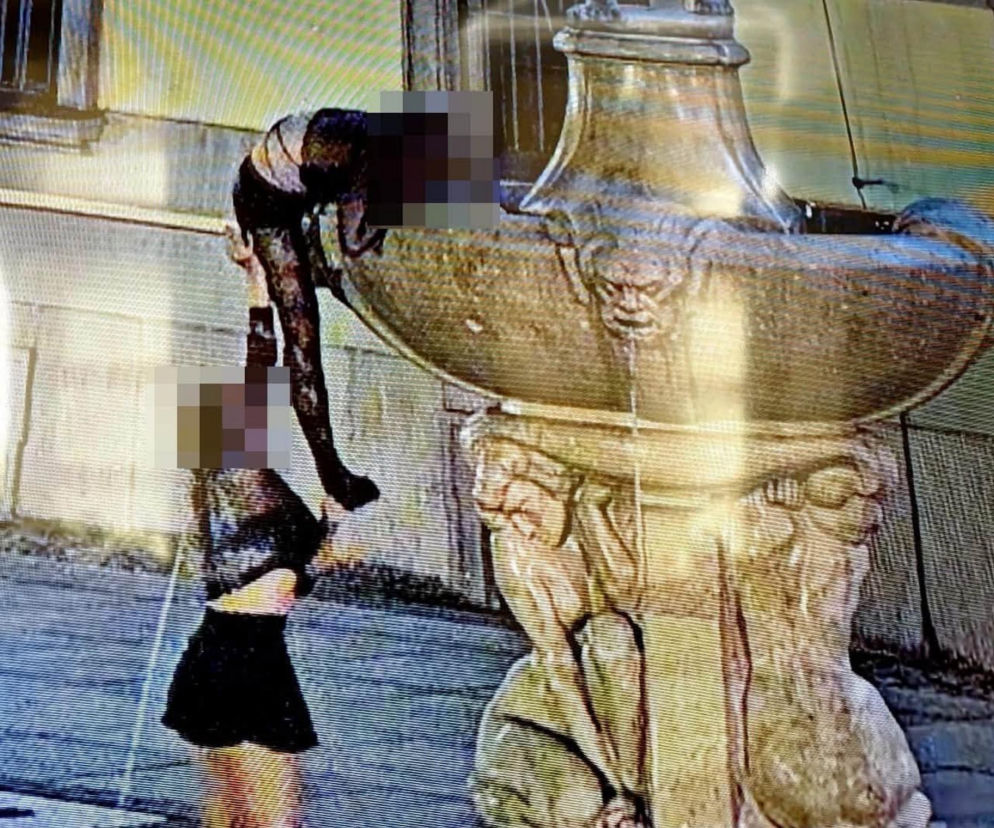 Szpada zniknęła z kultowej fontanny. 24-latka w rękach straży miejskiej