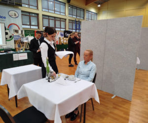 Już po raz ósmy w Siedlcach rywalizowali młodzi kelnerzy z całej Polski