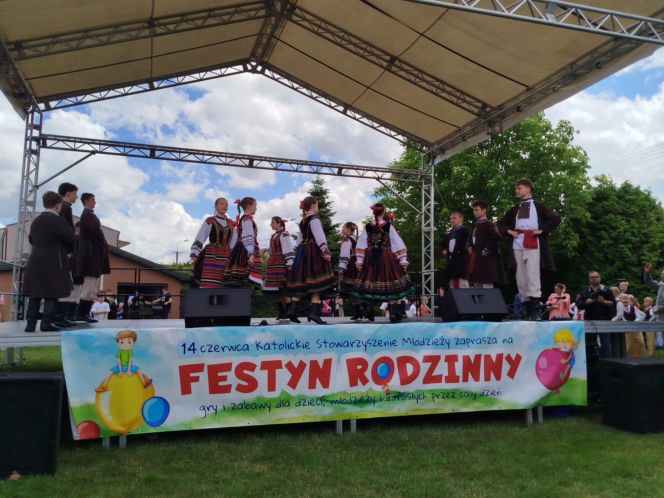 Festyn Rodzinny młodzieży z KSM w Siedlcach 2026 przyciągnął tłumy