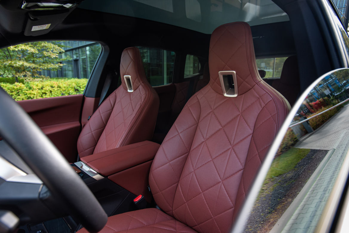 BMW iX xDrive 50