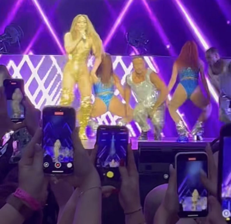 Piotr Stamowski zobaczył pośladki Jennifer Lopez