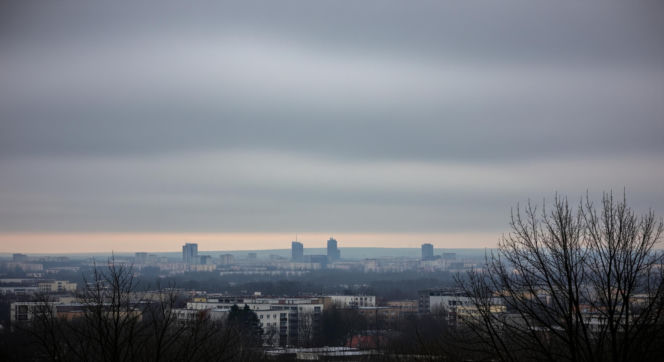 Sosnowiec w cieniu chmur..jpg