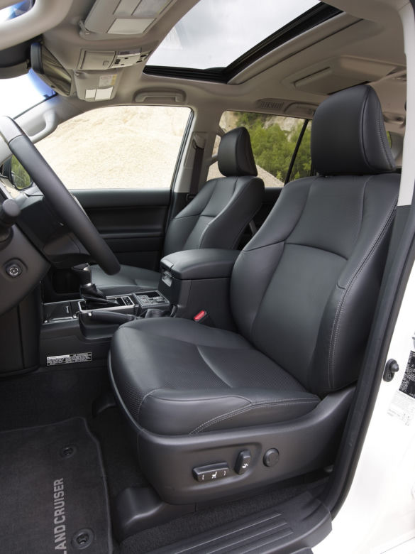 2020 Toyota Land Cruiser 