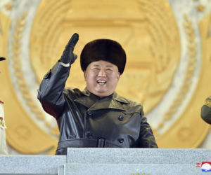 Kim Dzong Un dalej chudnie! Nie poznasz go na tym zdjęciu