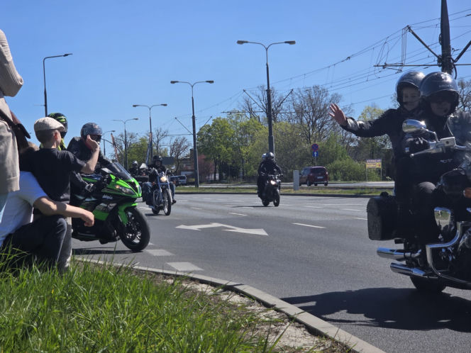 Tysiące motocykli znów podbiły Bydgoszcz! Barwna parada otworzyła sezon