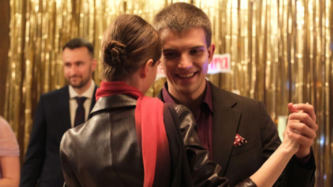 M jak miłość odc. 1926.  Mateusz Mostowiak (Rafał Kowalski), Majka (Matylda Giegżno)