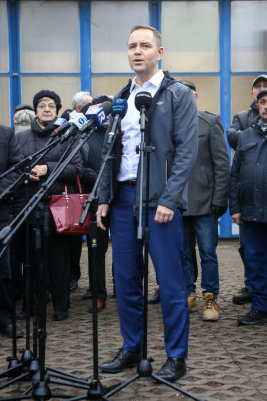 Styl Rafała Trzaskowskiego i Karola Nawrockiego