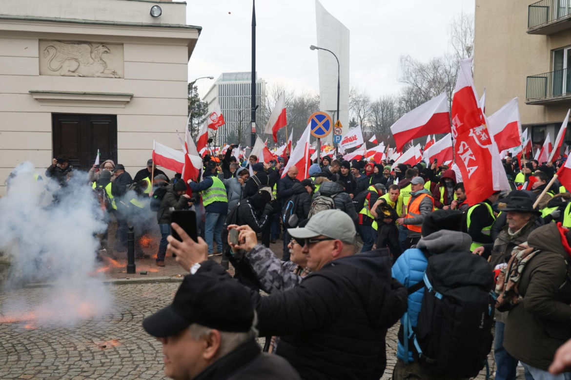 Protest rolników pod Sejmem - starcia z policją