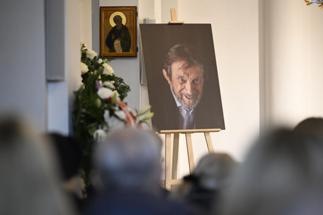 Pogrzeb Edwarda Linde-Lubaszenki