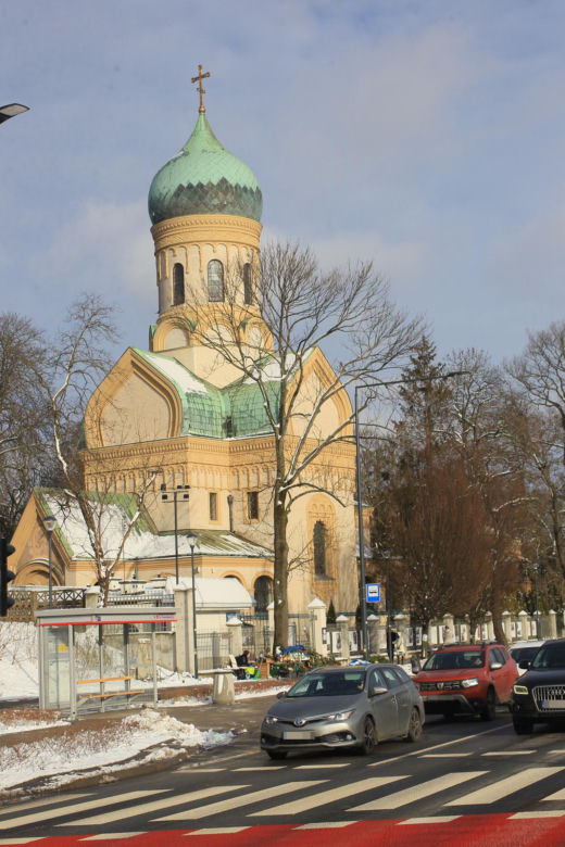 Pogrzeb 14-letniego Maksa potrąconego na pasach w Warszawie. Pożegnali go koledzy i rodzina