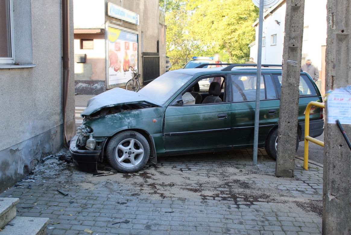 Pijana matka spowodowała kolizję. Zamieszanie w Brześciu Kujawskim