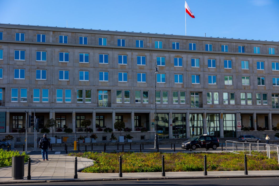 Zmodernizowany Plac Trzech Krzyży