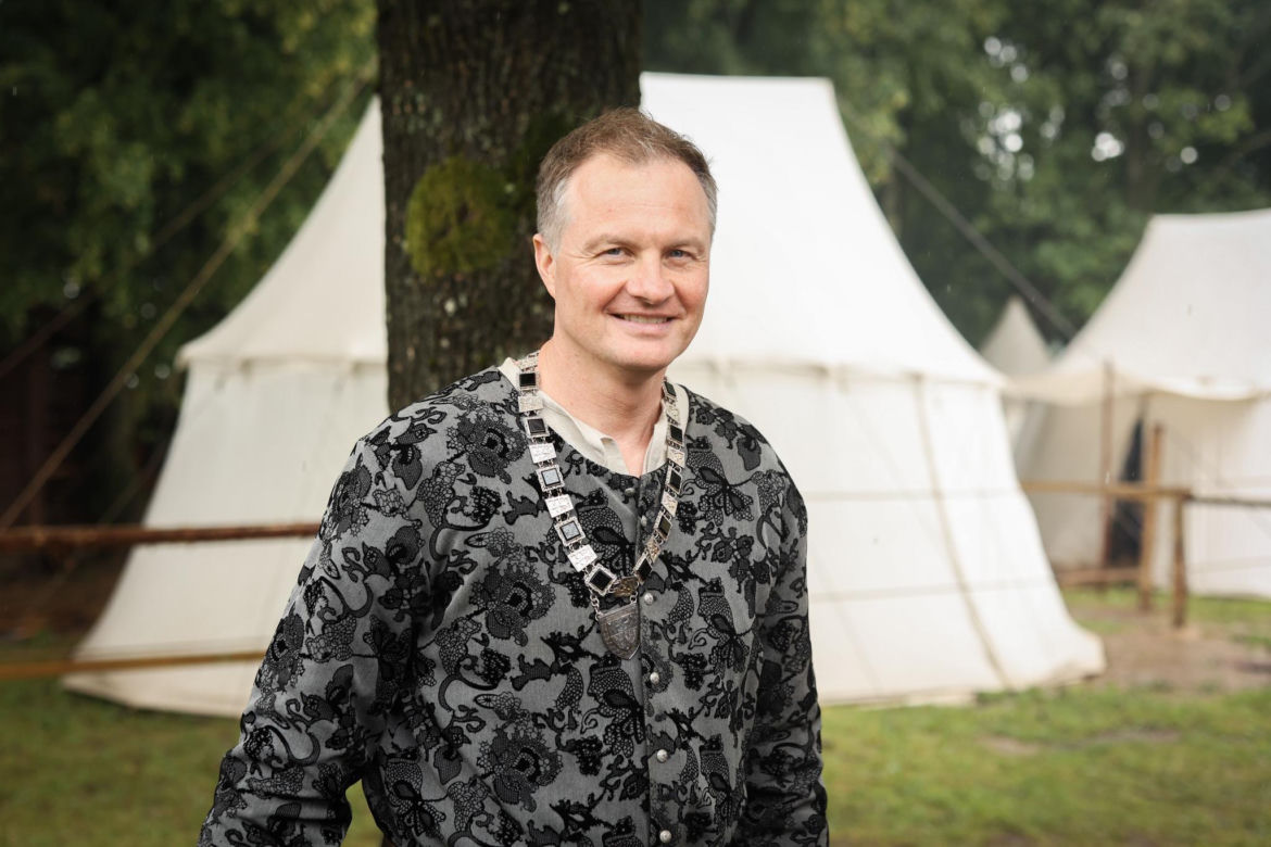 Inscenizacja bitwy pod Grunwaldem za nami. Pogoda nie zniechęciła uczestników. Tłumy na polu bitwy