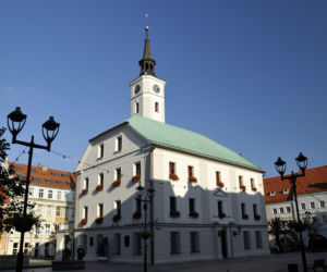To miasto na Śląsku ma wyjątkowo piękną starówkę. Zachwyca też piastowskim zamkiem
