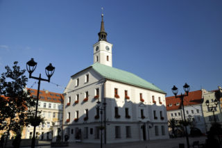 To miasto na Śląsku ma wyjątkowo piękną starówkę. Zachwyca też piastowskim zamkiem