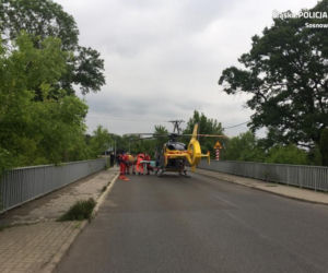 Sosnowiec: DRAMATYCZNA akcja na moście! 6-letni chłopiec wpadł pod auto dostawcze. W akcji LPR