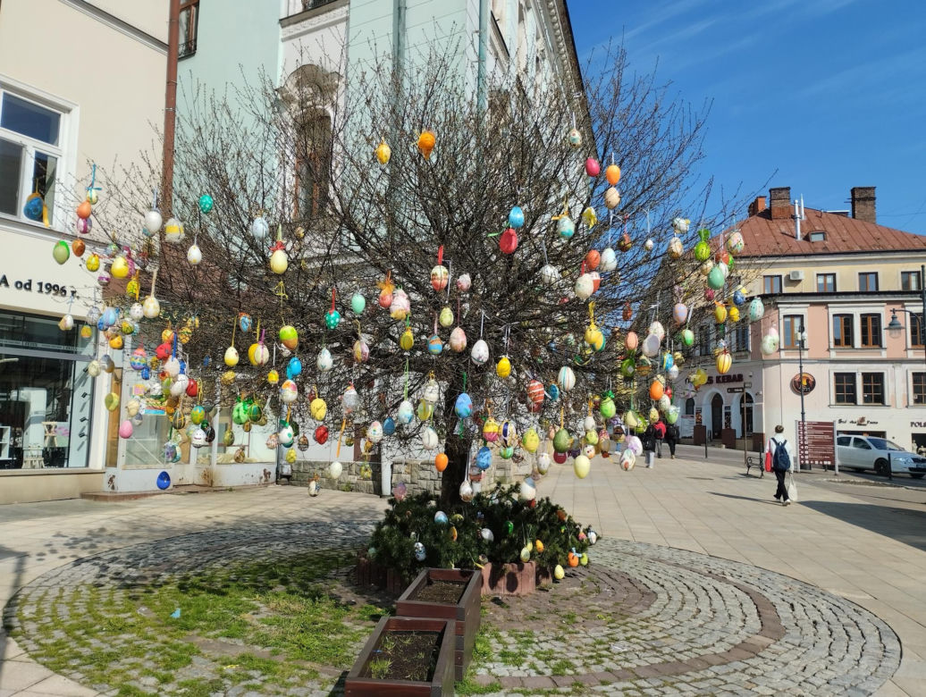 Pisankowy Desant 2024. Tarnów zamienił się w wielkanocną stolicę Polski! 