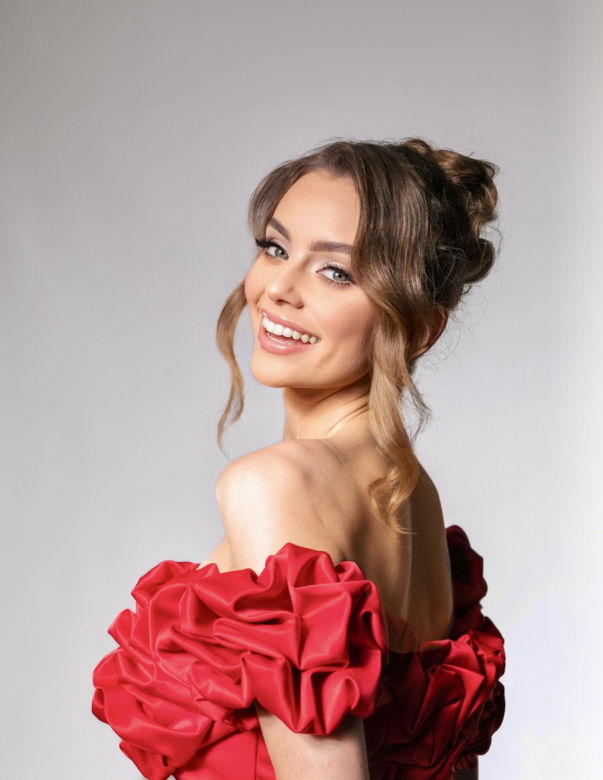Kasandra Zawal