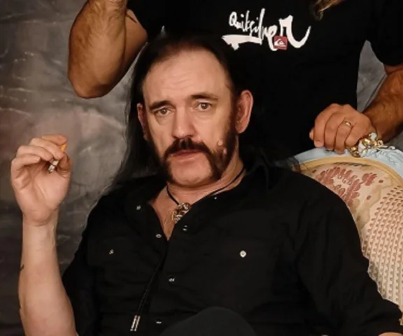 To naprawdę cholernie nudne - tak Lemmy Kilmister podsumował mit, którego był uosobieniem