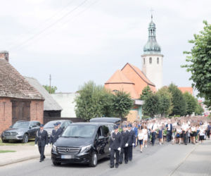 Pogrzeb w Sulmierzycach.