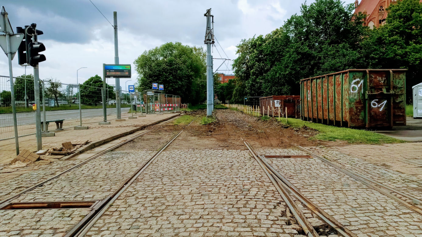 Przebudowa torowisk przy Moście Długim - początek prac