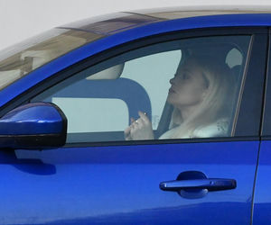 Basia Kurdej-Szatan w aucie robi się na bóstwo