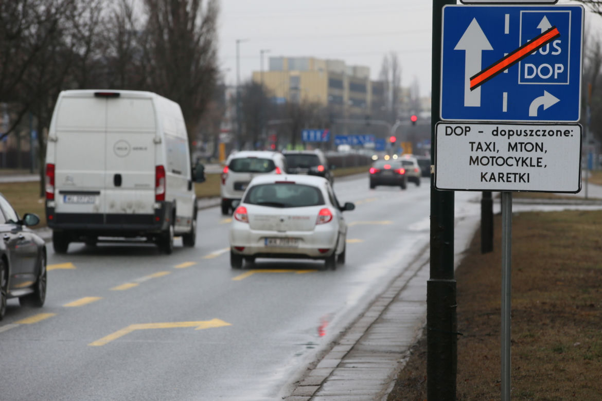 Zamykają najważniejszą przelotówkę w Warszawie. Jak pojedzie komunikacja miejska?