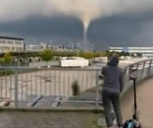Tornado porywa ludzi i wrzuca do Bałtyku! Szok na wybrzeżu