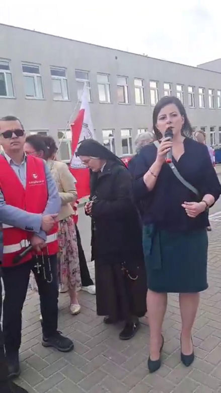 Różaniec przed szpitalem w Lublinie