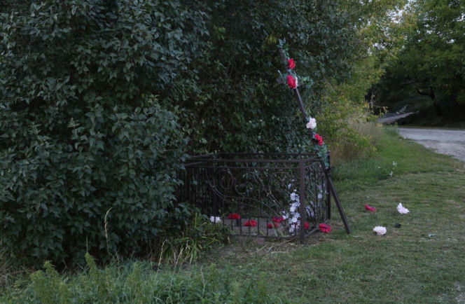 27-latek zniszczył kapliczkę szlifierką. Miał też grozić sąsiadce