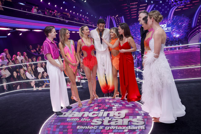 Gamou Fall i przepiekne tancerki w TzG