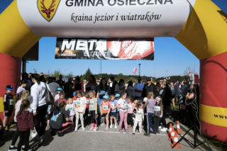 Sportowa majówka w Osiecznej: 13. Bieg Borków pod znakiem rekordów
