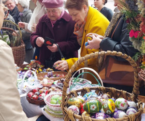 Kiermasz Wielkanocny w Zamościu. Było kolorowo, muzycznie i smakowicie [ZOBACZ ZDJĘCIA]
