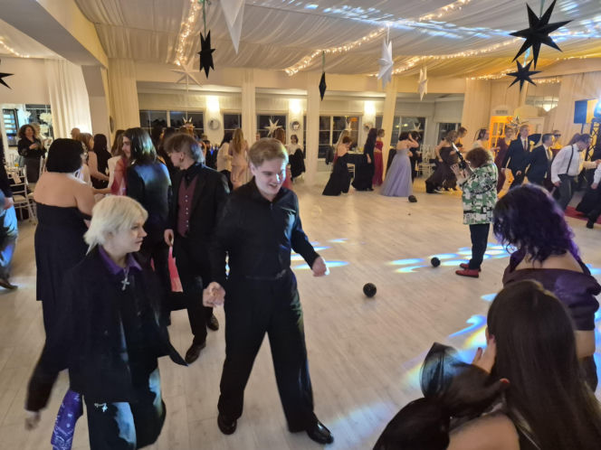 Studniówka Plastyka z Dąbrowy Górniczej