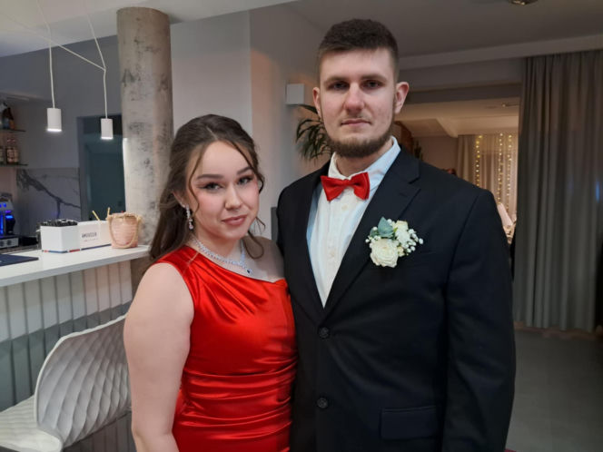 Studniówka 2026 maturzystów ZSTM w Skarżysku-Kamiennej