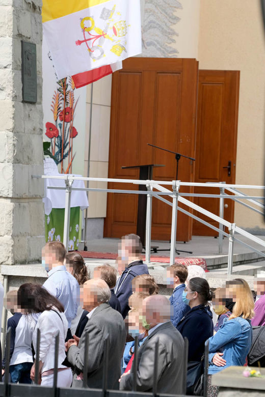 Pawłowicz modliła się o prawo i sprawiedliwość