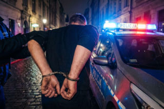 Zatrzymanie w Legnicy. Złodzieja sklepowego złapał policjant po służbie