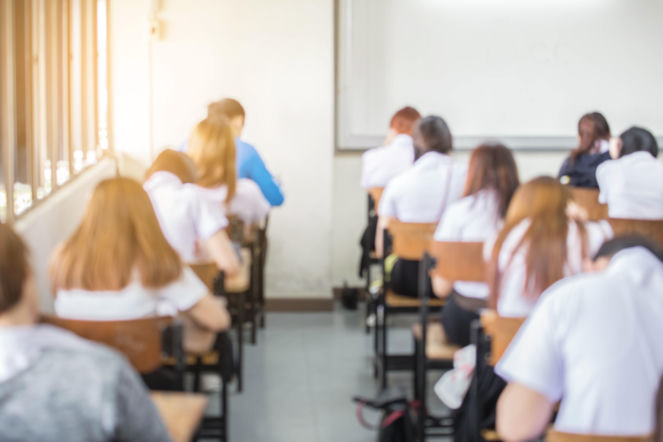 Egzamin ósmoklasisty z matematyki wyciekł do sieci? Uczniowie od rana szukają tego w sieci