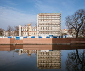 Kamienica na Wyspie Słodowej w przebudowie