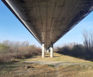 Stan zamkniętego mostu w Ostrowie był TRAGICZNY. Świadczą o tym zdjęcia