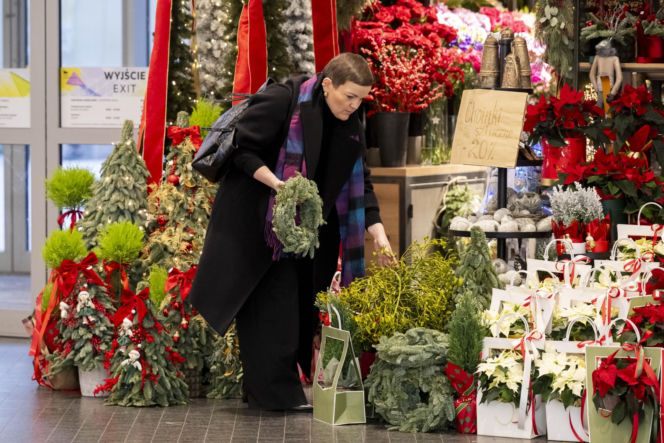 Minister kultury ruszyła na świąteczne zakupy