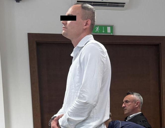 Krwawe porachunki w pizzerii. Wyciągnęli pistolety, maczety i koktajle Mołotowa