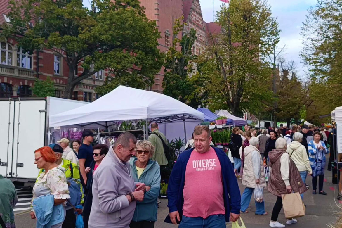 Kiermasz ogrodniczy "Pamiętajcie o ogrodach"