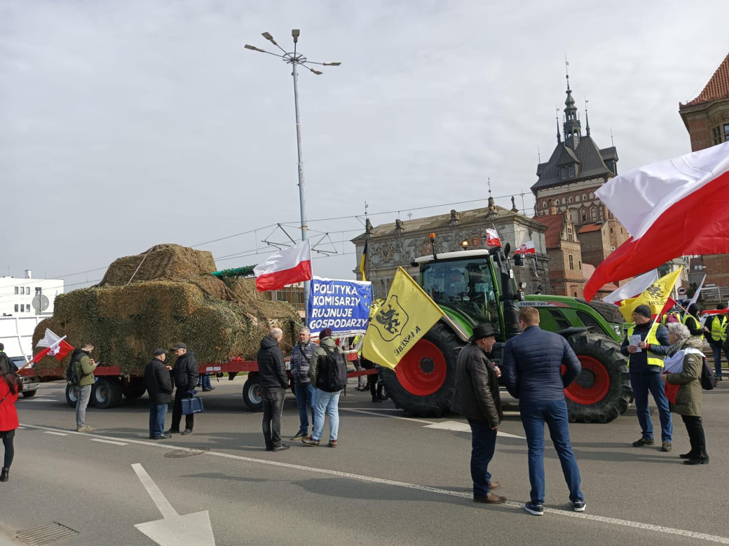Protest rolników w Pomorskiem. Blokady na drogach krajowych i w centrum Gdańsk